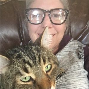 Meet your Posher, Janet